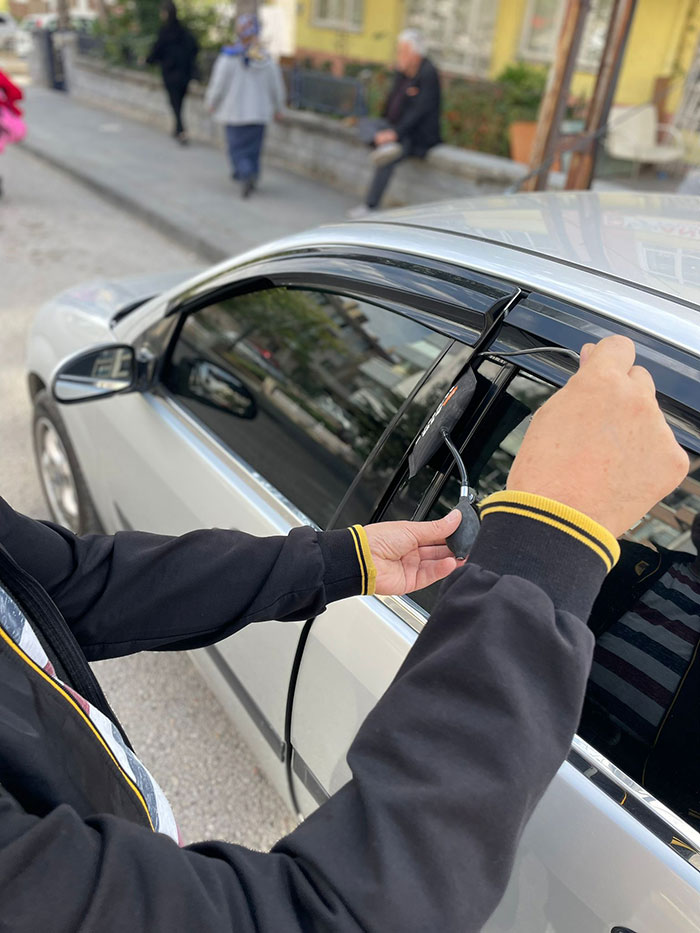 Banaz Oto Kilitçisi